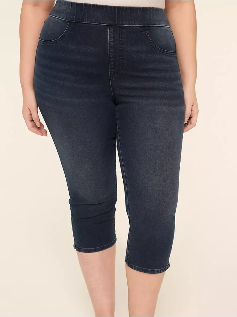 torrid Dark Blue Cropped Stretch Denim Capris